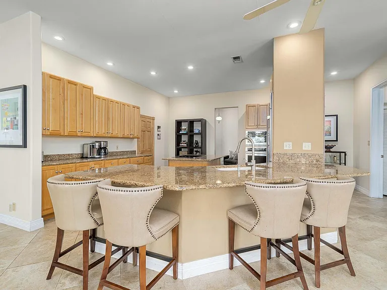 2102 Paisano Rd — Photo 5