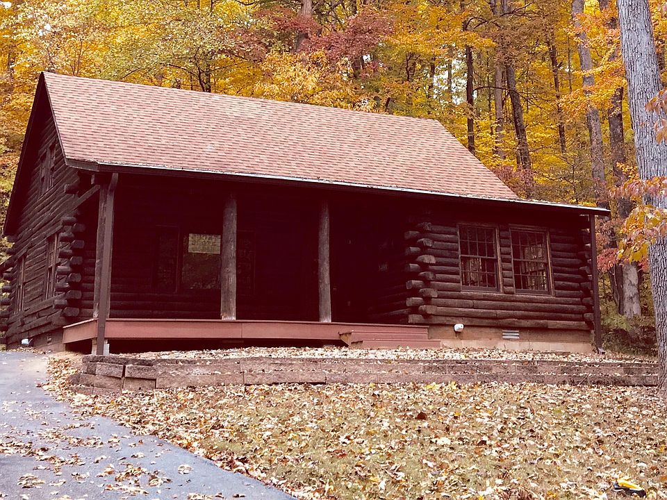 The cabin in Fall