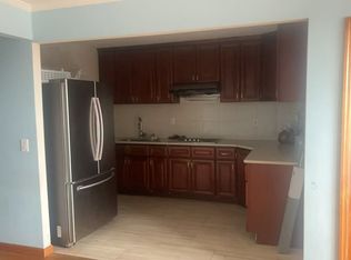 (Undisclosed Address), Maspeth, NY 11378