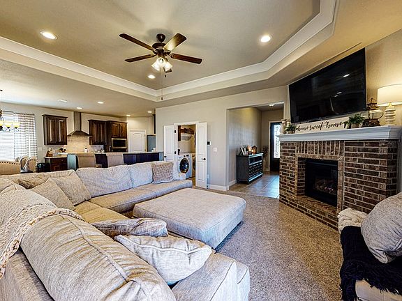 4th image of 1515 Overshine Ln