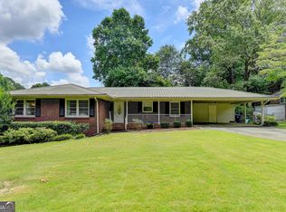 293 Pine Forest Dr, Lawrenceville, GA