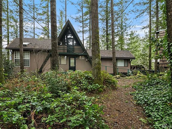 2nd image of 44564 SE 144th St