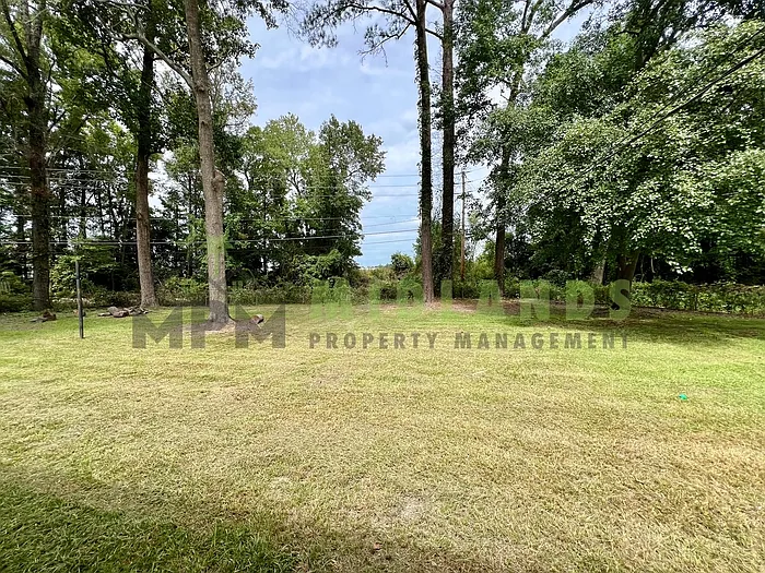 357 Creighton Dr — Photo 34