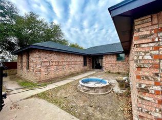 1718 Basham Rd, Mission, TX 78573