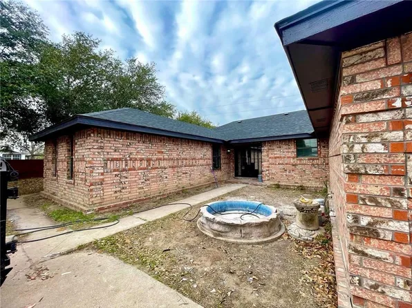 1718 Basham Rd, Mission, TX 78573