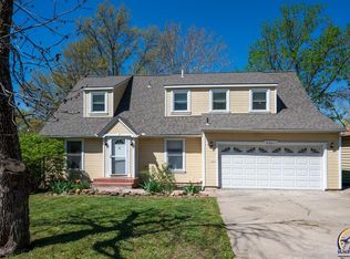 3221 SW Stone Ave, Topeka, KS 66614