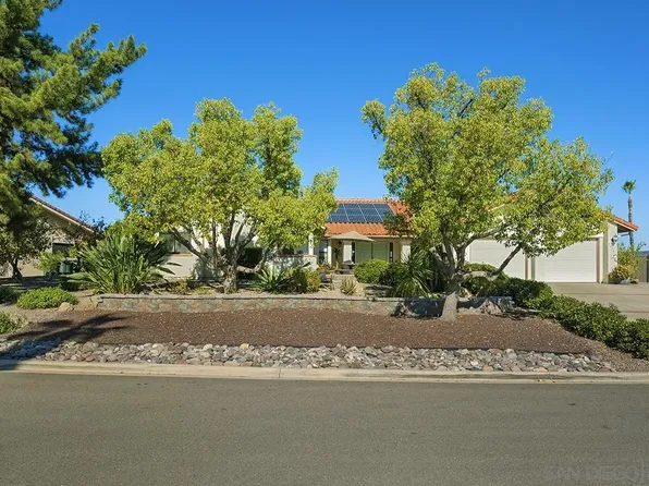 23548 Calistoga Pl, Ramona, CA 92065