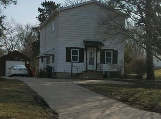 1620 E Mitchell Ave, Waterloo, IA 50702