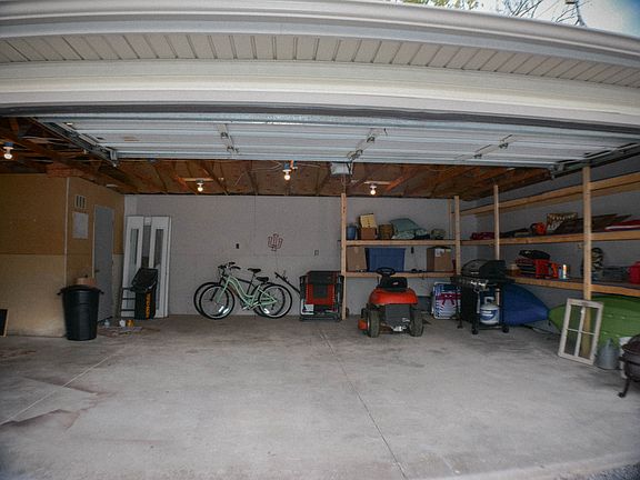 Large 2 car garage