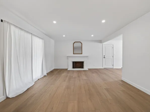 2864 Calle Quebracho #B, Thousand Oaks, CA 91360