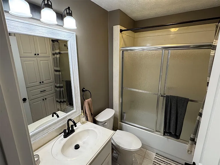 16003 Escher Rd — Photo 17