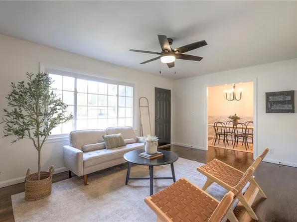 5907 E 101st St, Kansas City, MO 64134