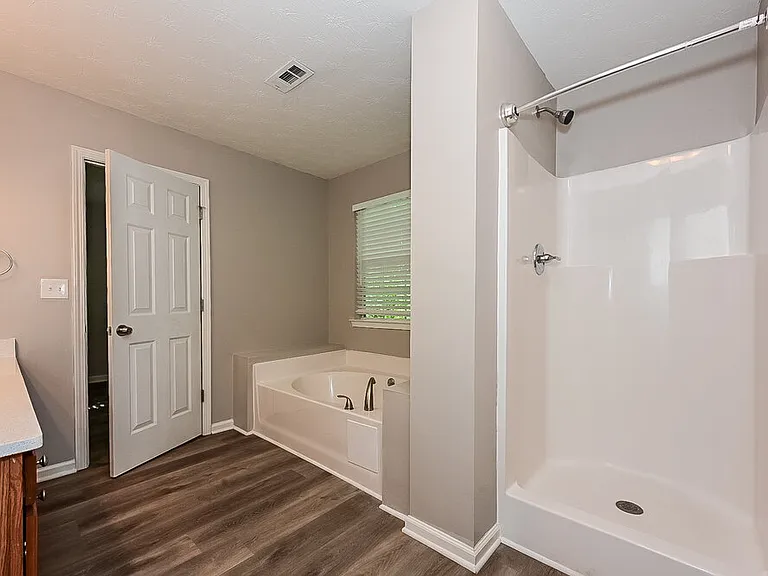 2530 Walter Way — Photo 15