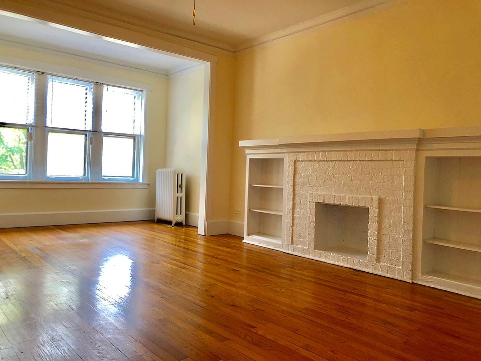 1st image of 5847 N Kenmore Ave APT 2