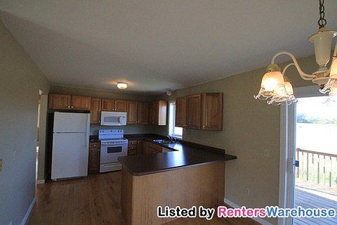 3rd image of 36798 Eaglewood Ave