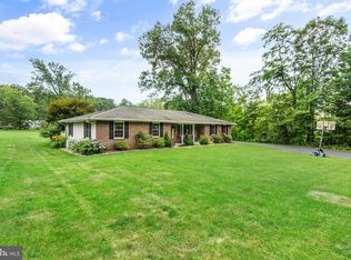 494 Weinsteiger Rd, Bechtelsville, PA 19505