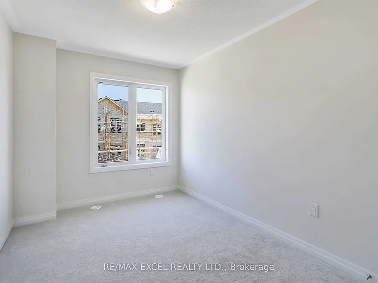 40 Sissons Way — Photo 27