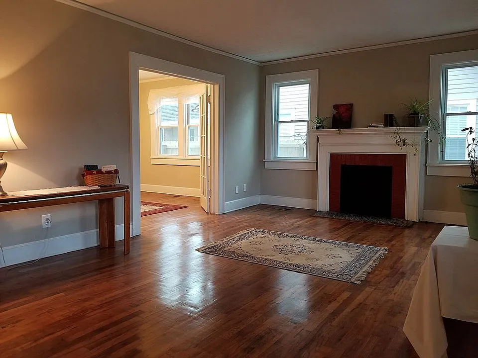Family Room - Main Floor