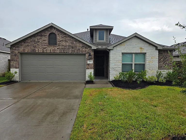 20714 Southern Woods Dr — Photo 4