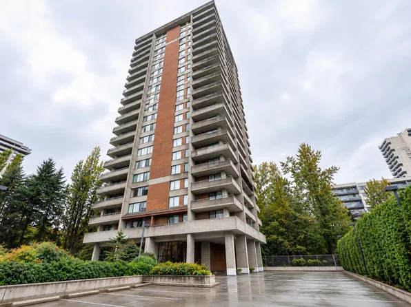 3737 Bartlett Ct #2503, Burnaby, BC V3J 7E3