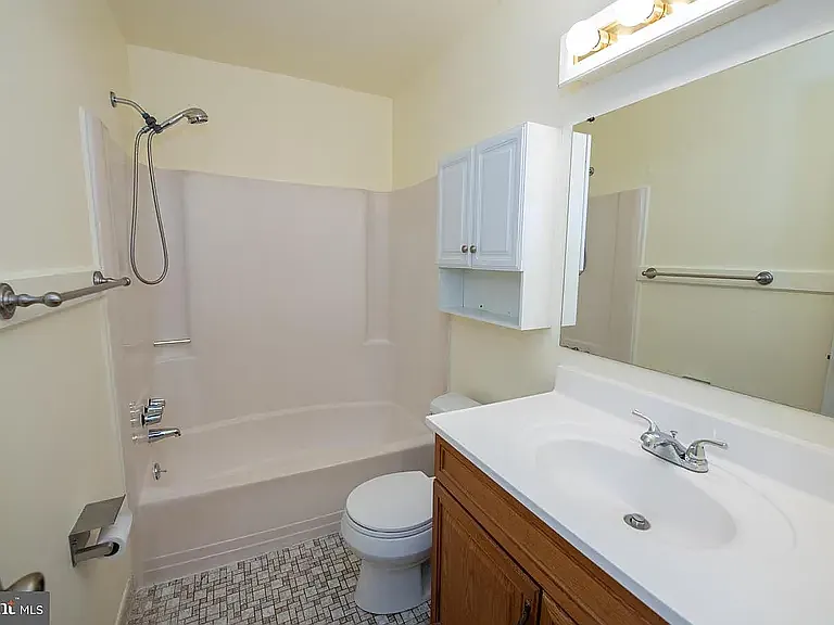 199 Michele Way #1 — Photo 10