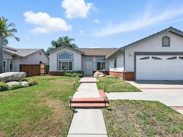 1833 Sunbury St, Escondido, CA 92026