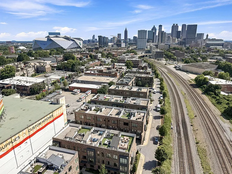 285 Castleberry Hill Walk SW — Photo 33
