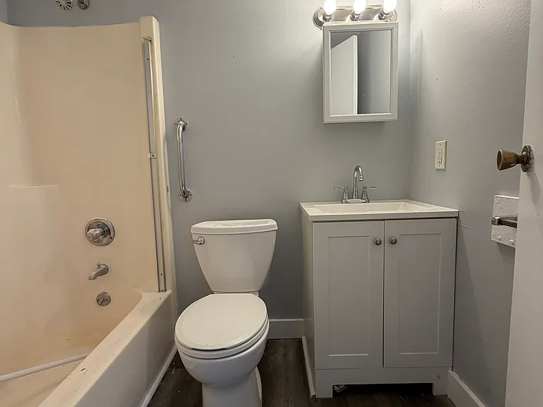 8 New Plainville Rd #1 — Photo 2