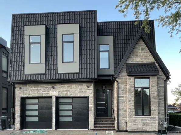 3289 Joan Dr, Mississauga, ON L5B 1T3