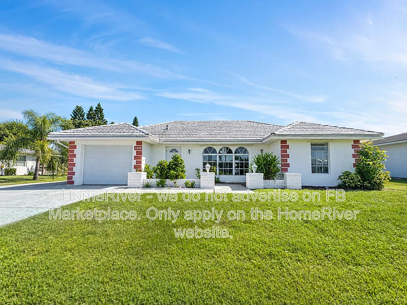 2496 Beacon Dr
