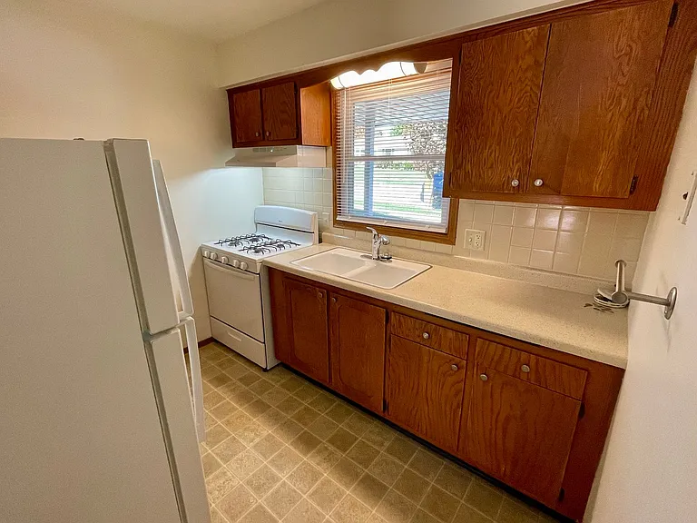 501-505 Mulberry Dr E #509 — Photo 9