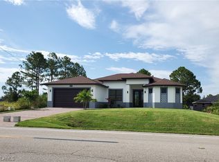 4020 8th St SW, Lehigh Acres, FL 33976