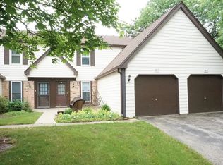 2617 Oakshire Ct, Aurora, IL 60502