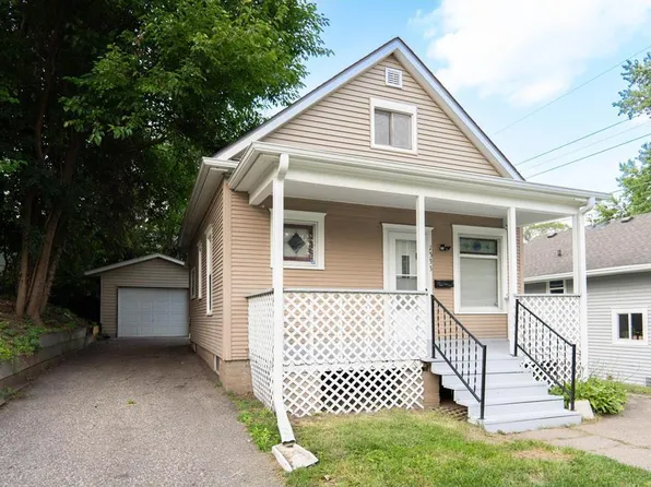 1333 Pacific St, Saint Paul, MN 55106