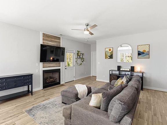 5th image of 2689 Severn Wharf Rd