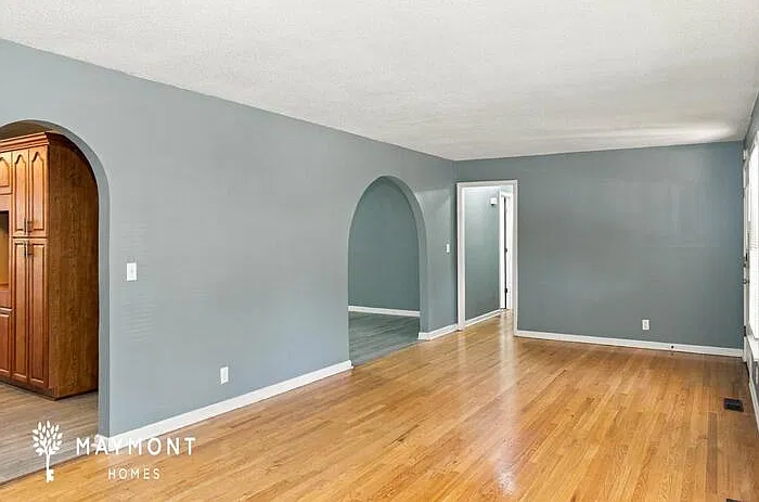 4 bed, 2.0 bath, 2200 sqft, $1,670 — Photo 3