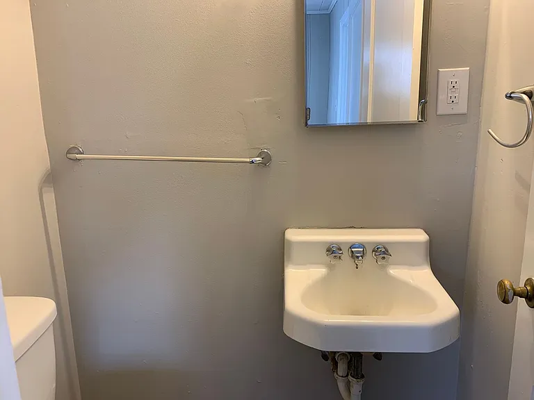 2209 Milburnie Rd — Photo 10