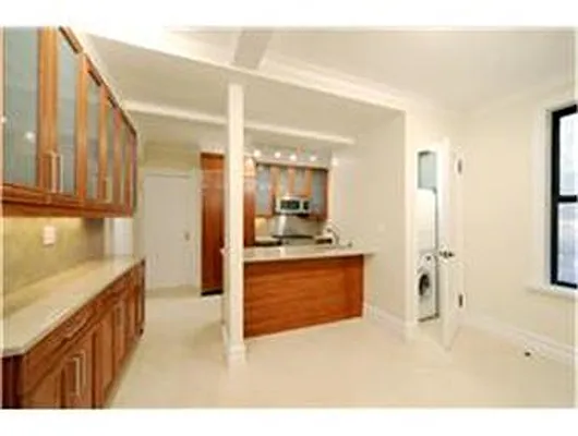 Rented by Douglas Elliman | media 9