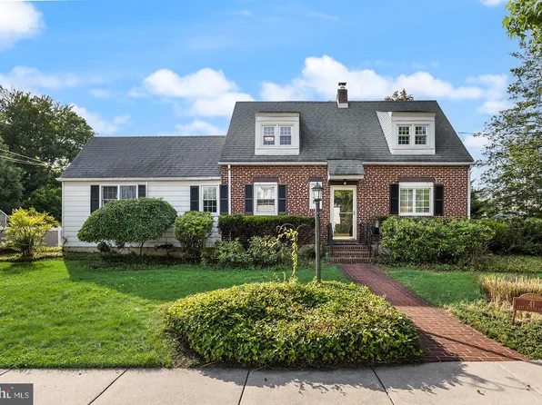 41 E Crystal Lake Ave, Haddon Township, NJ 08108