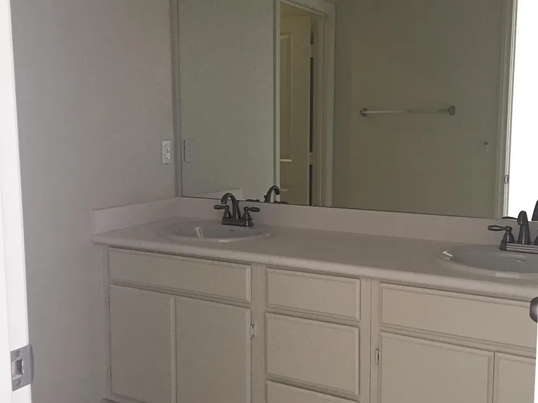 3rd floor bathroom