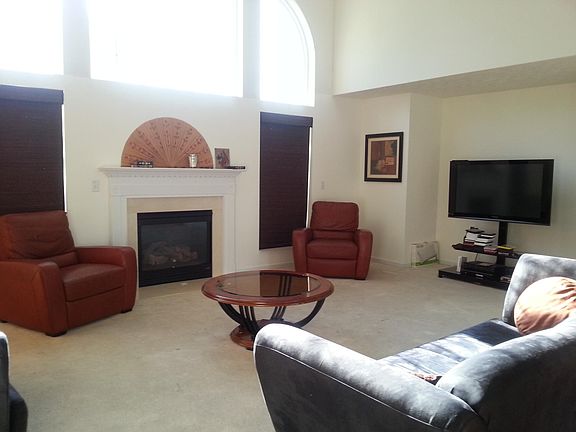 5th image of 5747 Kempton Ct