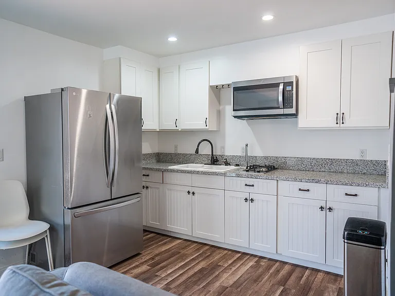 2021 Euclid Ave #1-A — Photo 3