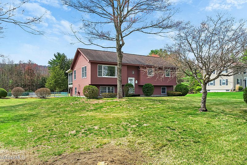 2nd image of 45 Laurel Lane