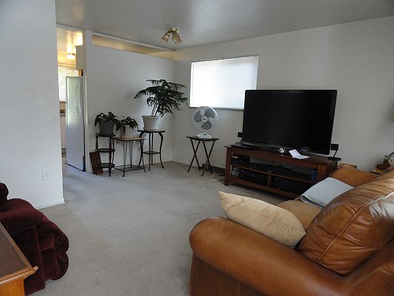 Furnished unit next door