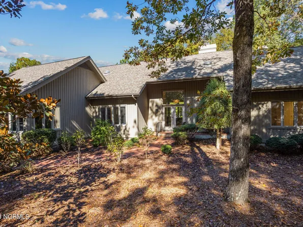 26 Halkirk Drive, Pinehurst, NC 28374