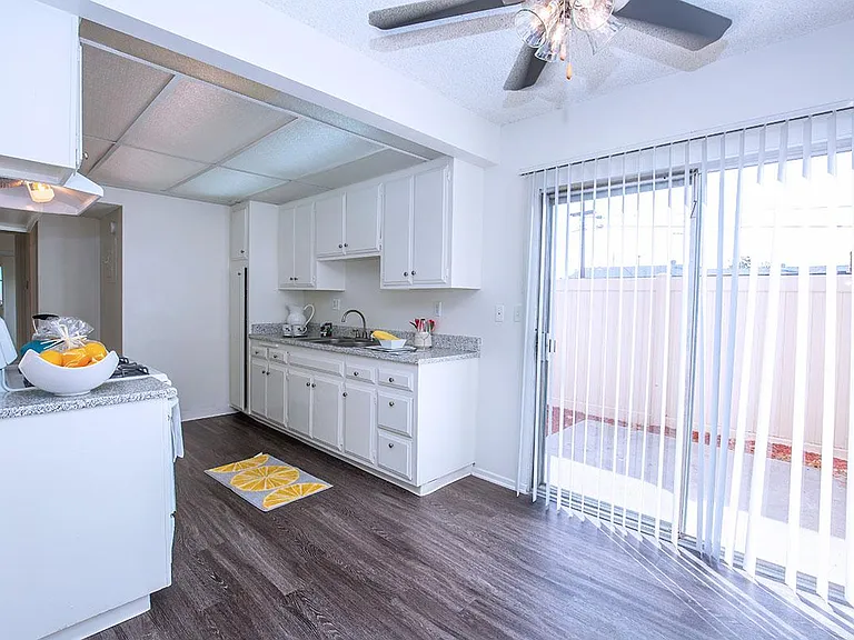 Saddleback Pines Apartment Homes — Photo 26