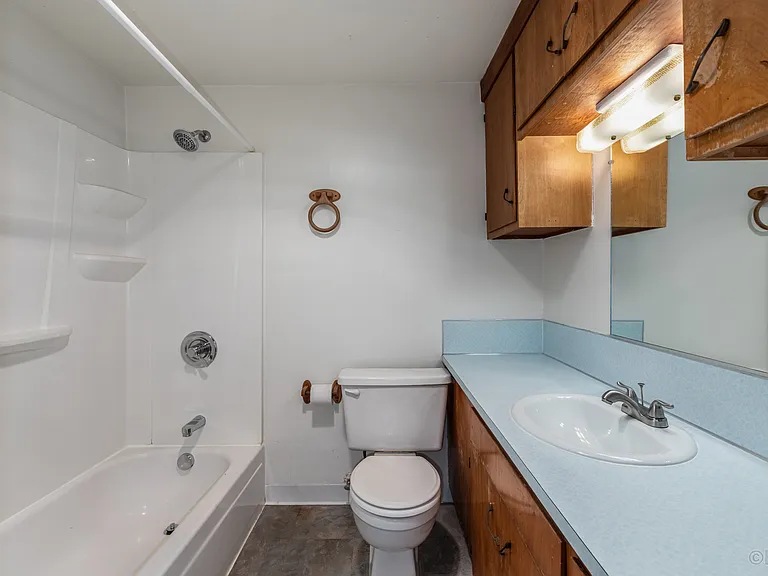 315 N 17th St #3 — Photo 6