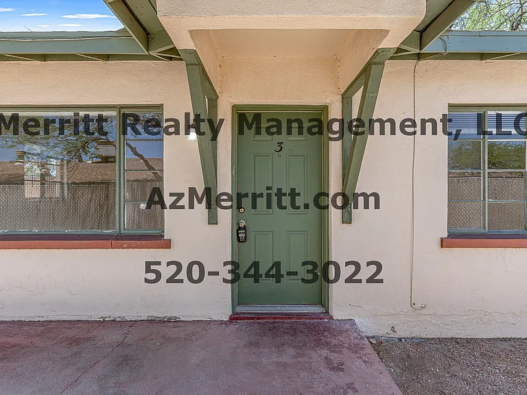 1204 N Winstel Blvd #3 — Photo 3