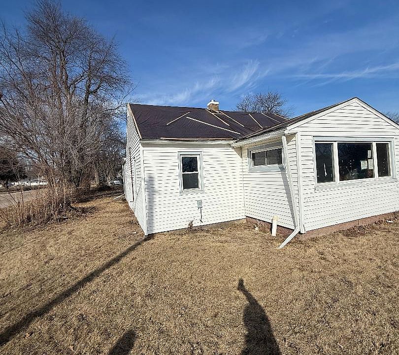 1st image of 1214 W 20th St