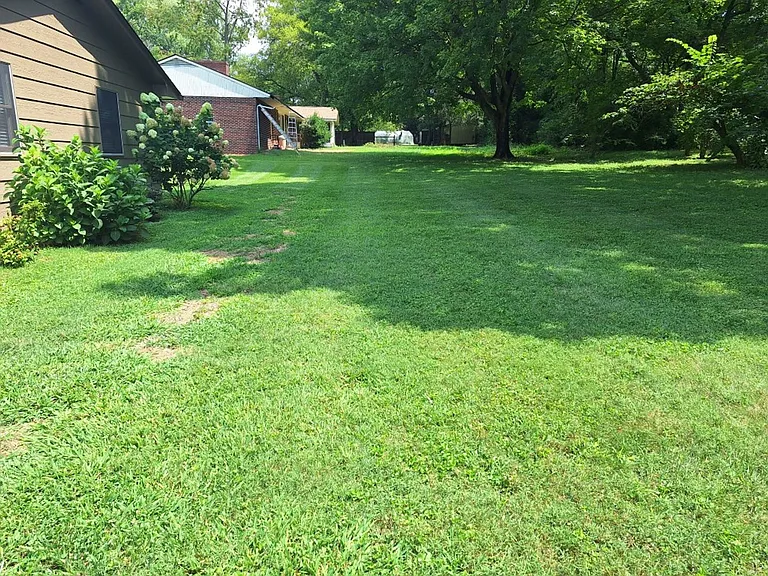 6826 Dorchester Dr — Photo 5